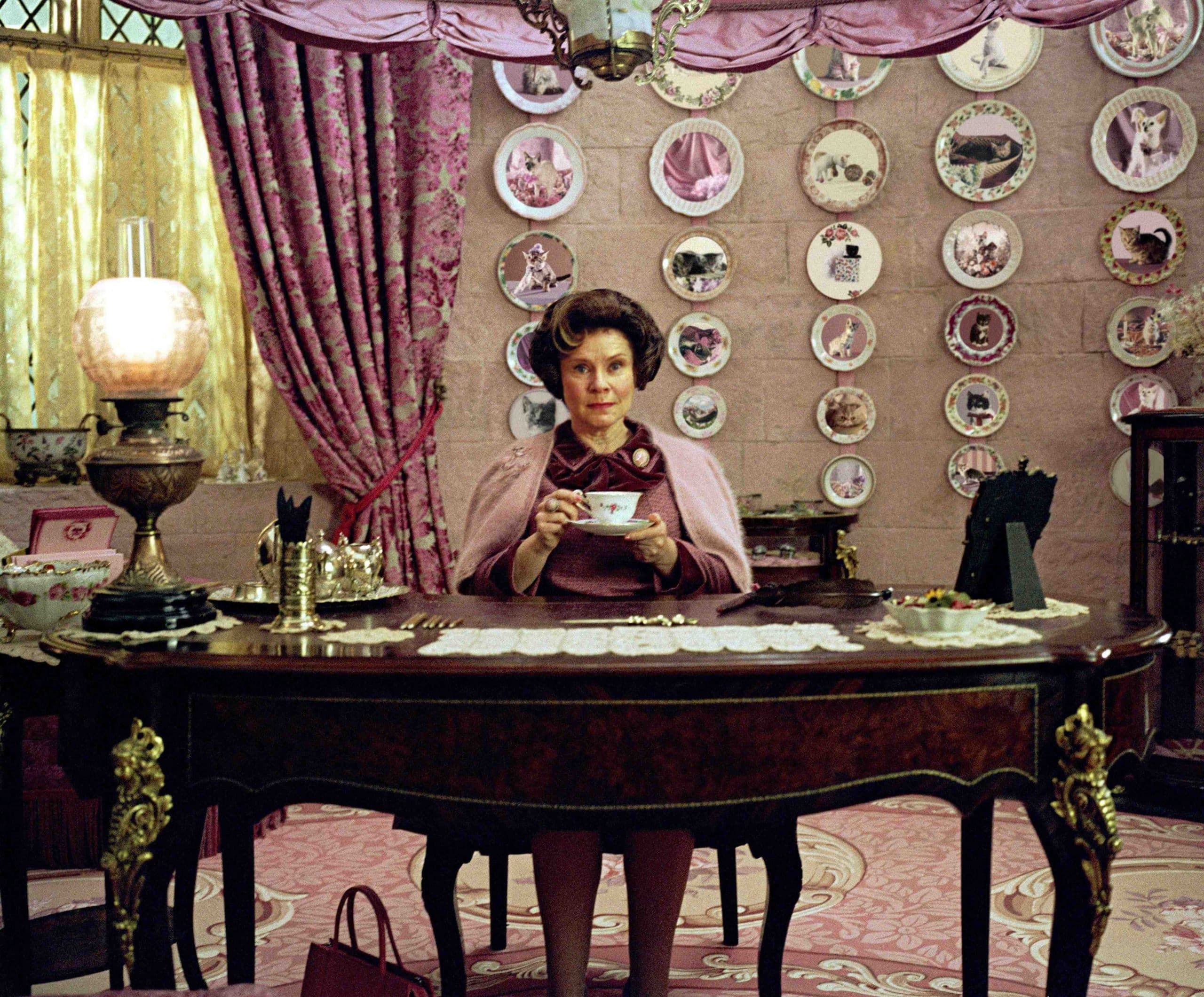 IMELDA STAUNTON as Dolores Umbridge in Warner Bros. Pictures' fantasy "Harry Potter and the Order of the Phoenix." PHOTOGRAPHS TO BE USED SOLELY FOR ADVERTISING, PROMOTION, PUBLICITY OR REVIEWS OF THIS SPECIFIC MOTION PICTURE AND TO REMAIN THE PROPERTY OF THE STUDIO. NOT FOR SALE OR REDISTRIBUTION.